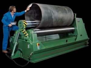 The Benefits of Using a Rolling Machine