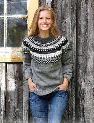 Awool Knitted Sweater For Women